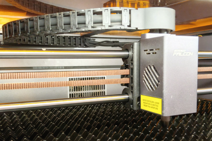 découpe laser plexiglas